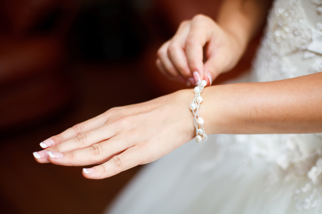  Pearl Wedding Bracelets