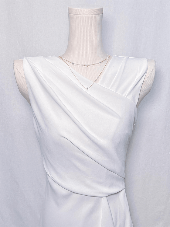 Bridal Pearl Backdrop Necklace