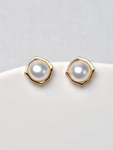  Square Freshwater Pearl Earrings 6.5mm in 18K Gold Vermeil