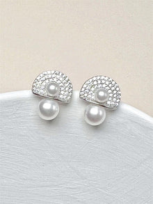  Modern Pearl Bridal Earrings